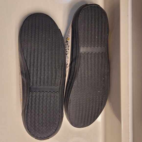 SNOOPY AND WOODSTOCK Floral Tan Canvas Sneakers Women's 10 The Bradford Exchange - Picture 12 of 16